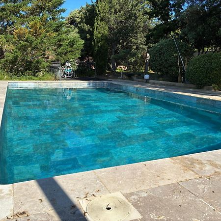 Gite 2 Chambres Avec Piscine Sernhac 외부 사진